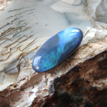 Load image into Gallery viewer, AUTRALIAN BLACK OPAL