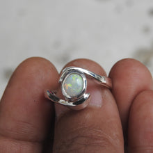 Load image into Gallery viewer, Natural Lightning Ridge Solid Opal Ring