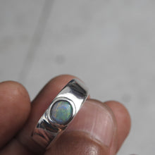 Load image into Gallery viewer, AUSTRALIAN OPAL RING