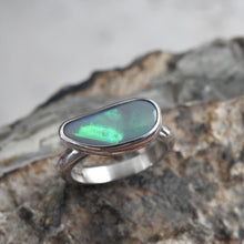 Load image into Gallery viewer, AUSTRALIAN OPAL