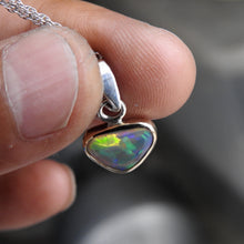 Load image into Gallery viewer, AUSTRALIAN CRYSTAL OPAL