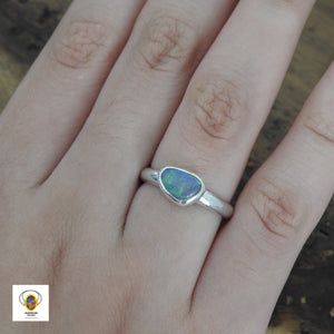 AUSTRALIAN OPAL RING