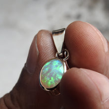 Load image into Gallery viewer, AUSTRALIAN OPAL