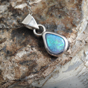 AUSTRALIAN OPAL