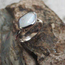 Load image into Gallery viewer, AUSTRALIAN OPAL