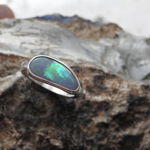 Load image into Gallery viewer, AUSTRALIAN OPAL