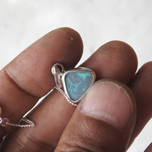 Load image into Gallery viewer, AUSTRALIAN OPAL