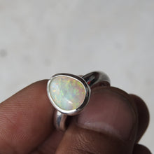 Load image into Gallery viewer, COOBER PEDY OPAL RING