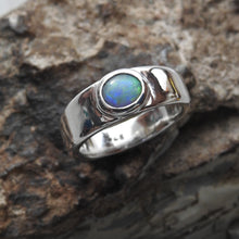 Load image into Gallery viewer, AUSTRALIAN OPAL RING