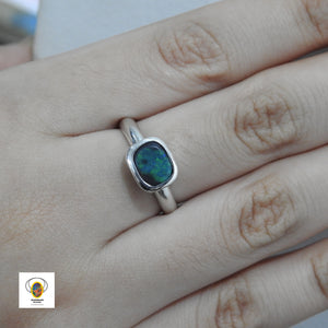 AUSTRALIAN BLACK OPAL RING