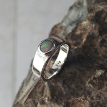 Load image into Gallery viewer, AUSTRALIAN OPAL RING