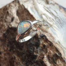 Load image into Gallery viewer, AUSTRALIAN OPAL