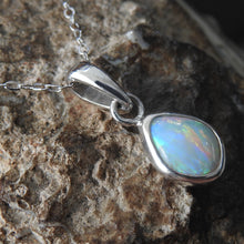 Load image into Gallery viewer, AUSTRALIAN OPAL