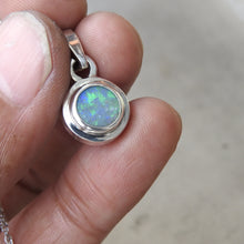 Load image into Gallery viewer, Lightning Ridge Solid Natural Opal Double Sides Pendant Necklace