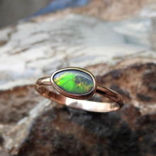 Load image into Gallery viewer, AUSTRALIAN OPAL RING