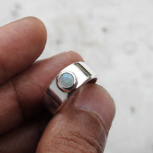 Load image into Gallery viewer, AUSTRALIAN OPAL