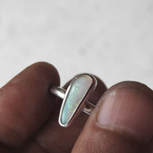 Load image into Gallery viewer, AUSTRALIAN OPAL