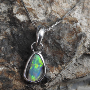 AUSTRALIAN OPAL