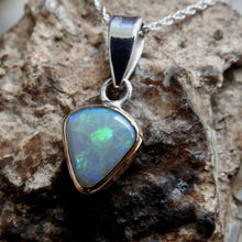 Load image into Gallery viewer, AUSTRALIAN OPAL