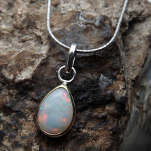 Load image into Gallery viewer, AUSTRALIAN OPAL