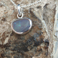 Load image into Gallery viewer, AUSTRALIAN OPAL