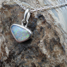 Load image into Gallery viewer, AUSTRALIAN OPAL