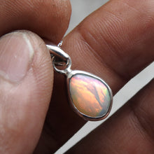 Load image into Gallery viewer, AUSTRALIAN OPAL