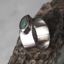 Load image into Gallery viewer, AUSTRALIAN OPAL