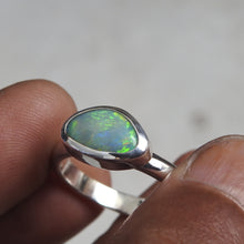 Load image into Gallery viewer, AUSTRALIAN OPAL