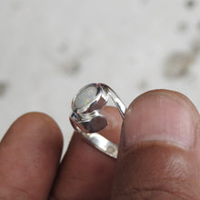 Load image into Gallery viewer, Natural Lightning Ridge Solid Opal Ring