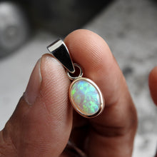 Load image into Gallery viewer, AUSTRALIAN OPAL