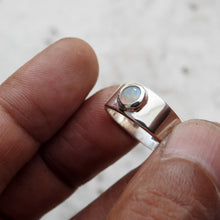 Load image into Gallery viewer, AUSTRALIAN OPAL