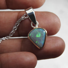 Load image into Gallery viewer, AUSTRALIAN OPAL