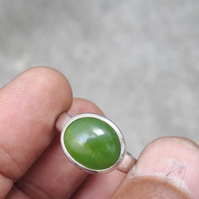 Load image into Gallery viewer, Australian Chrysoprase  Ring