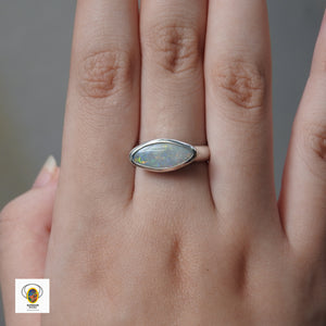 AUSTRALIAN OPAL RING