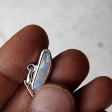 Load image into Gallery viewer, Solid Lightning Ridge Natural Opal Pendant Necklace