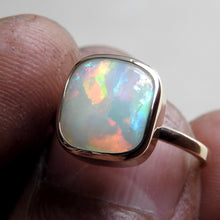 Load image into Gallery viewer, AUSTRLIAN OPAL RING