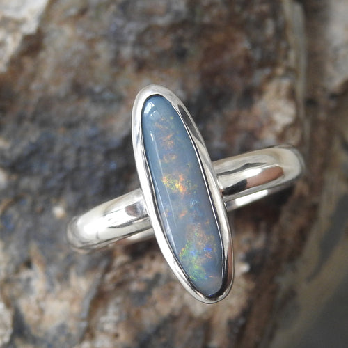 AUSTRALIAN OPAL RING