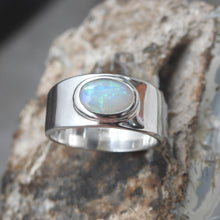 Load image into Gallery viewer, AUSTRALIAN OPAL RING