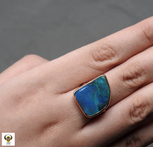 Load image into Gallery viewer, BLACK OPAL RING