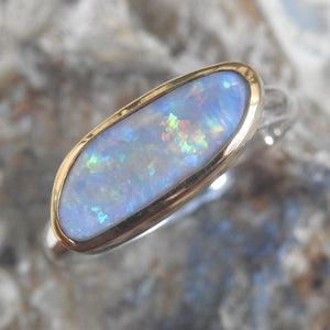 Mintabie Opal Ring