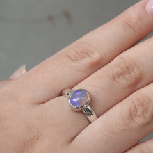 Load image into Gallery viewer, AUSTRALIAN OPAL RING