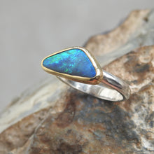 Load image into Gallery viewer, AUSTRALIAN BLACK OPAL RING