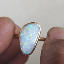 Load image into Gallery viewer, AUSTRALIAN OPAL RING