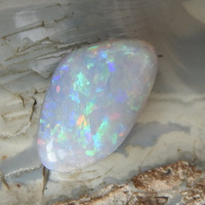 Australian Mintabie Solid Opal with Multi-Color Fires.